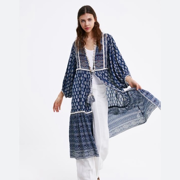 NWT Zara M/L Printed Kimono Robe with Embroidery - Picture 3 of 5